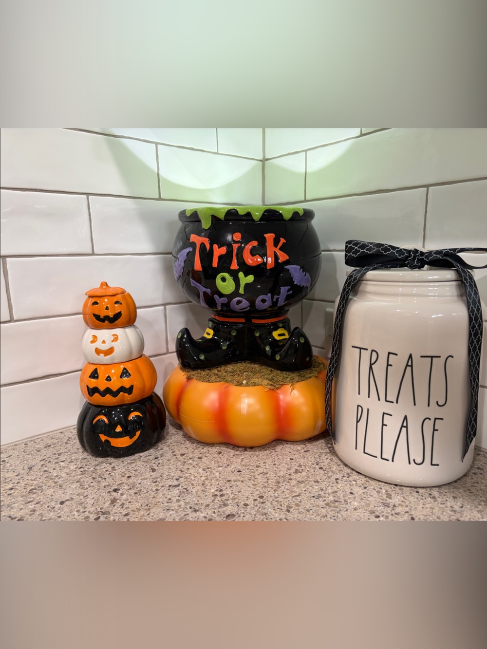 Nostalgic Ceramic Trick-or-Treat Candy Cauldron - Orange, Black, Green, Purple